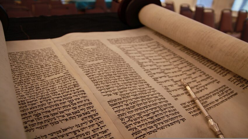 Torah scroll with a yad.